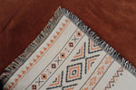Load image into Gallery viewer, Close-up of cotton throw details
